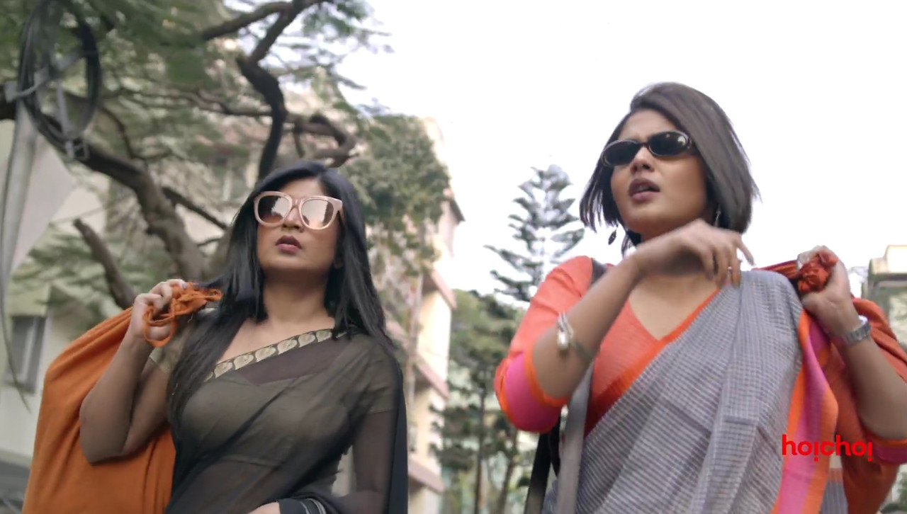 Astey Ladies Movie Screenshot